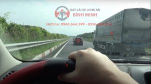 Bổ Túc Lái Xe Vượt Xe Trên Cao Tốc