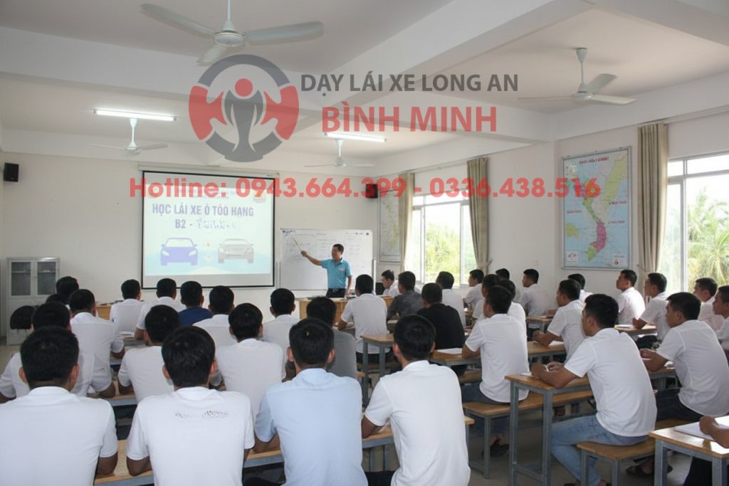 Học Lái Xe B2 Miền Tây