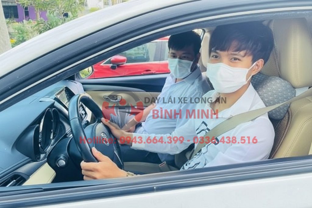 Học Lái Xe Ô Tô Trong 2 Tháng TPHCM