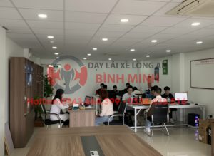 trung tâm học lái xe chính quy