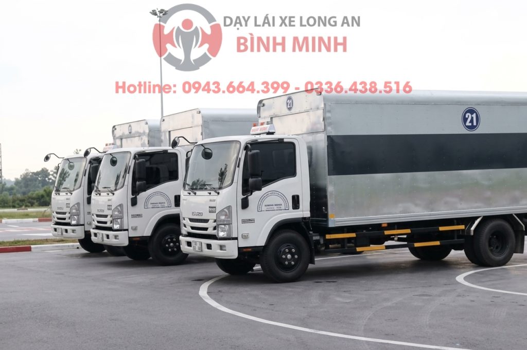 Khóa học lái xe nâng hạng C