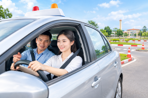 học lái xe đức huệ